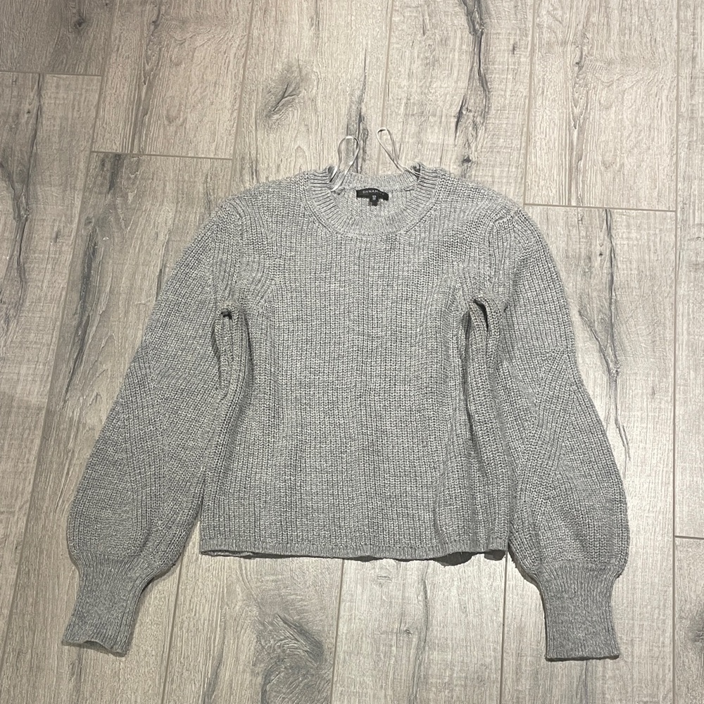 Dynamite Heather Gray Knit Top